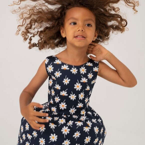 NWT Boboli navy satin dress with daisy print - Picture 2 of 7